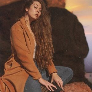 Meet your posher🥀